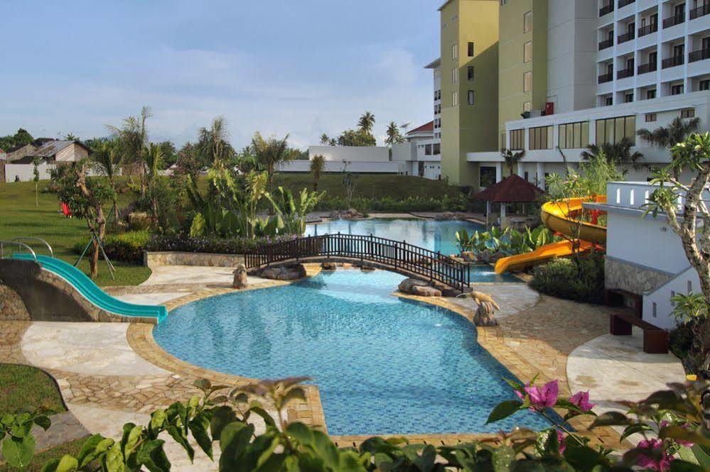 Sutanraja Hotel Manado Exterior photo